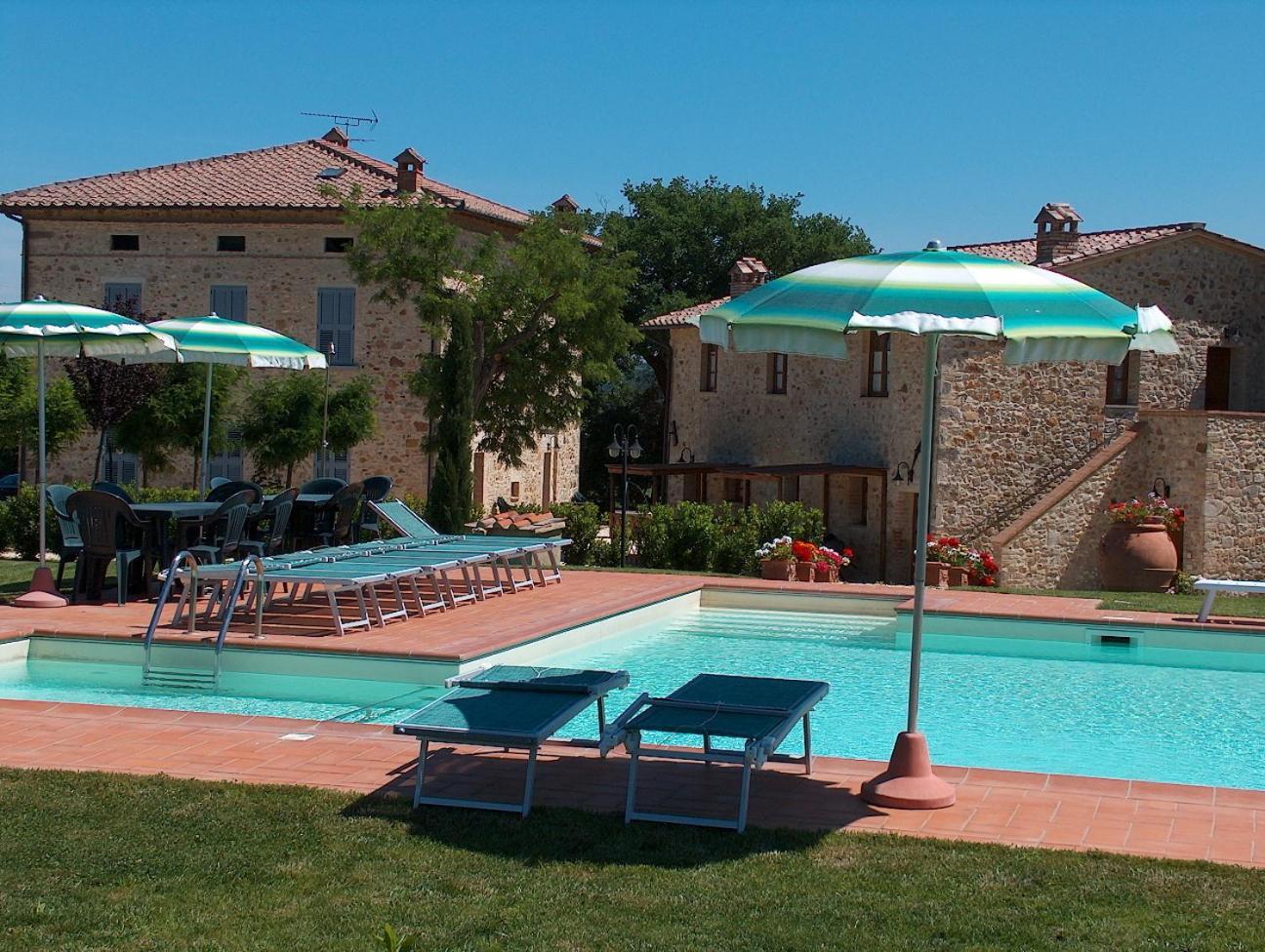 Maison d'hôtes Borgo Il Villino à Casole dʼElsa Extérieur photo