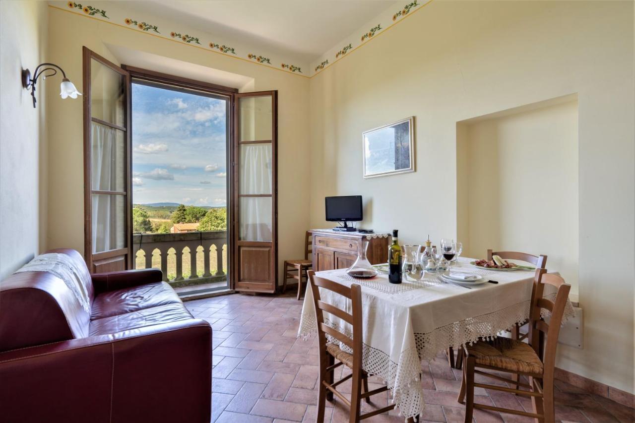 Maison d'hôtes Borgo Il Villino à Casole dʼElsa Extérieur photo