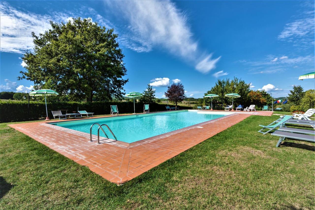 Maison d'hôtes Borgo Il Villino à Casole dʼElsa Extérieur photo