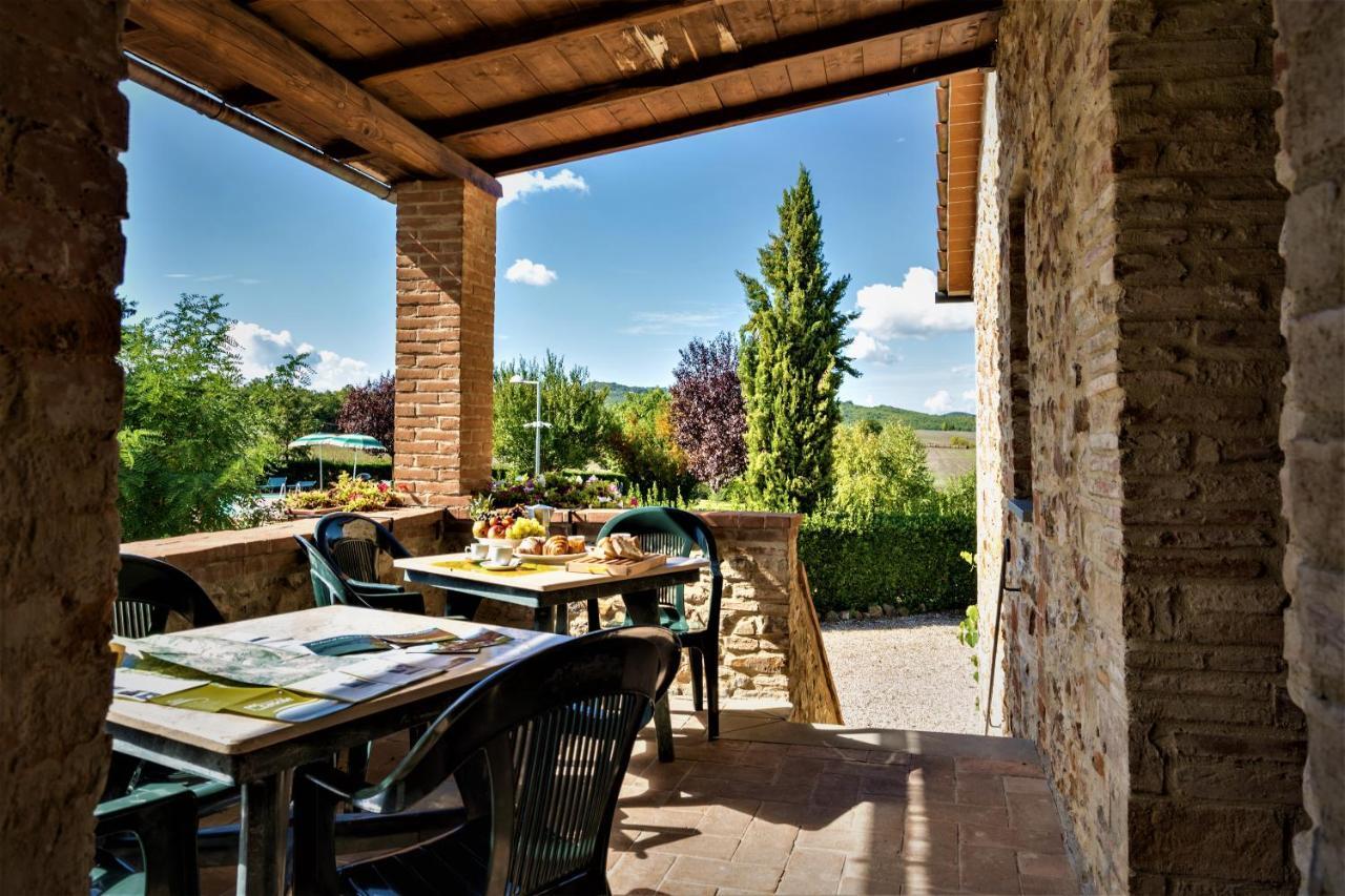 Maison d'hôtes Borgo Il Villino à Casole dʼElsa Extérieur photo